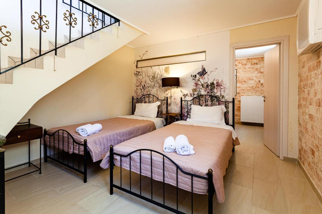 Dukes Poolside Houses Parálion Ástros 外观 照片
