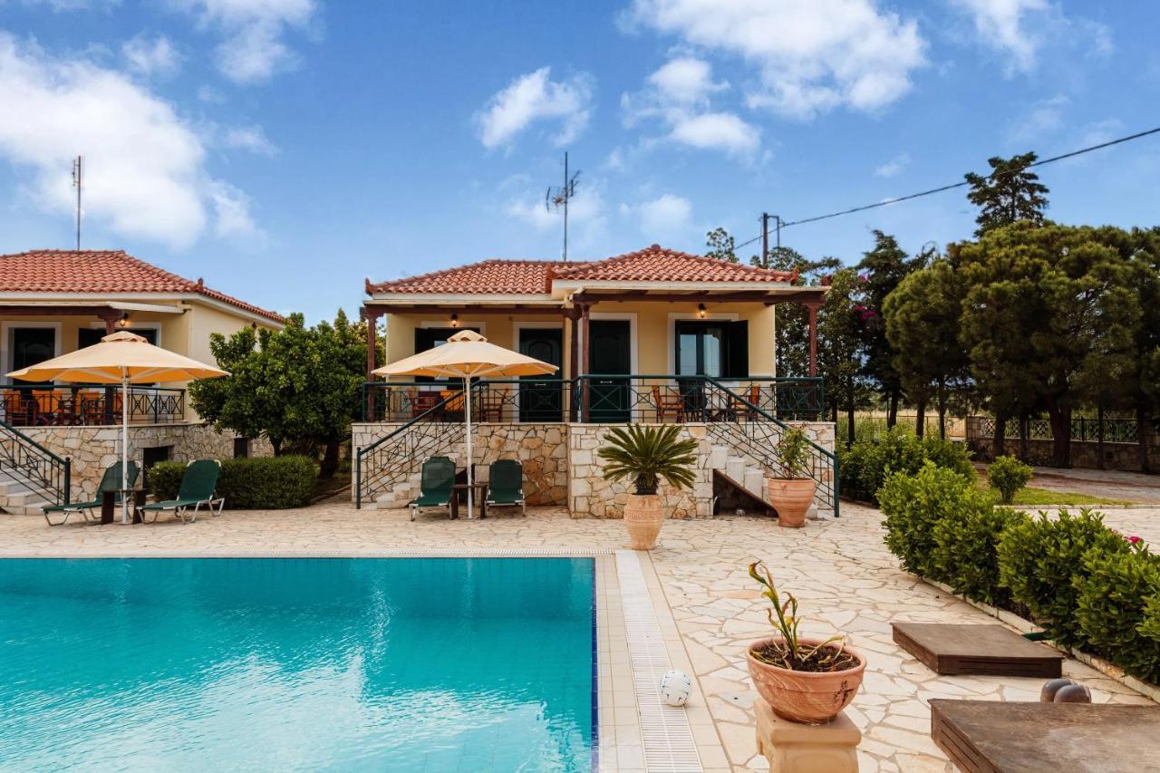 Dukes Poolside Houses Parálion Ástros 外观 照片